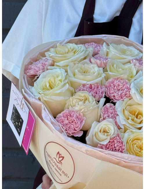 Купить Букет Нежность любви Пионовидная роза,гвоздика,диантус по низким ценам в Уссурийске, заказ доставки цветов | Цветочный Рай