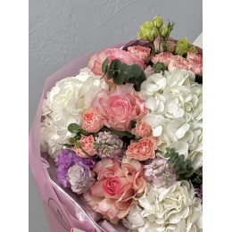 Букет Воздушный поцелуй