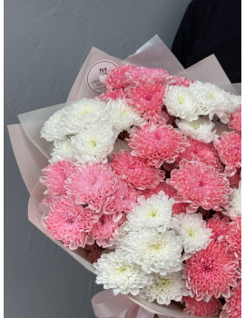 Букет 9 хризантем