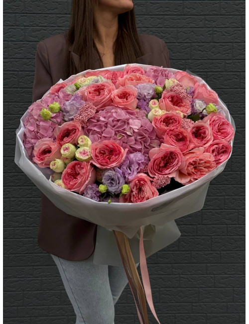 Купить Букет Розовый рассвет Гортензия, Эустома, Роза по низким ценам в Уссурийске, заказ доставки цветов | Цветочный Рай