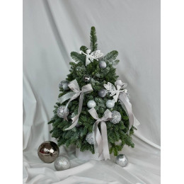 Ёлка S из нобилиса