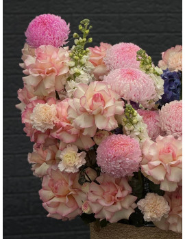 Композиция в корзине Сердце Амура