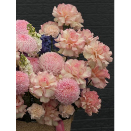 Композиция в корзине Сердце Амура