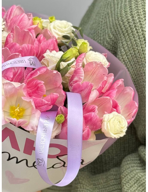 Купить Букет тюльпаны Люблю тебя по низким ценам в Уссурийске, заказ доставки цветов | Цветочный Рай