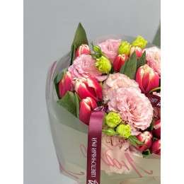 Букет тюльпаны Люблю