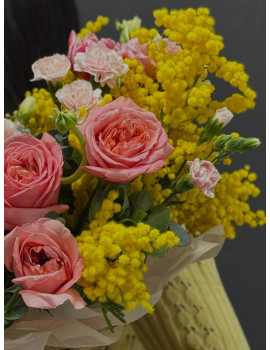 Композиция в корзине Весенняя